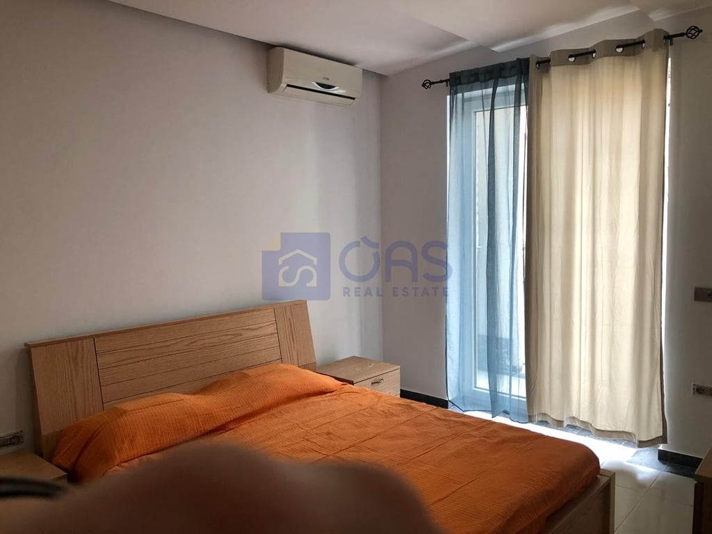 Apartment 1+1 for rent in Brryl.