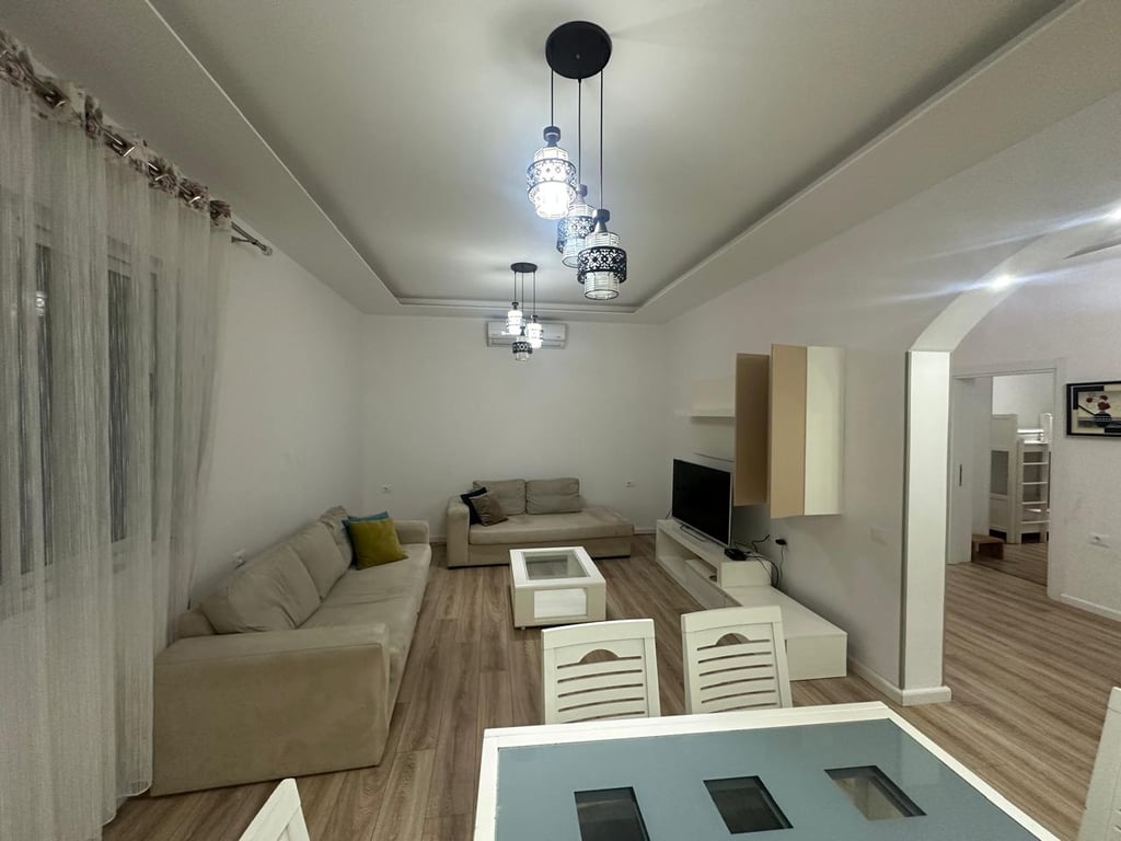 Fresk, Ground Floor of a Villa for Rent