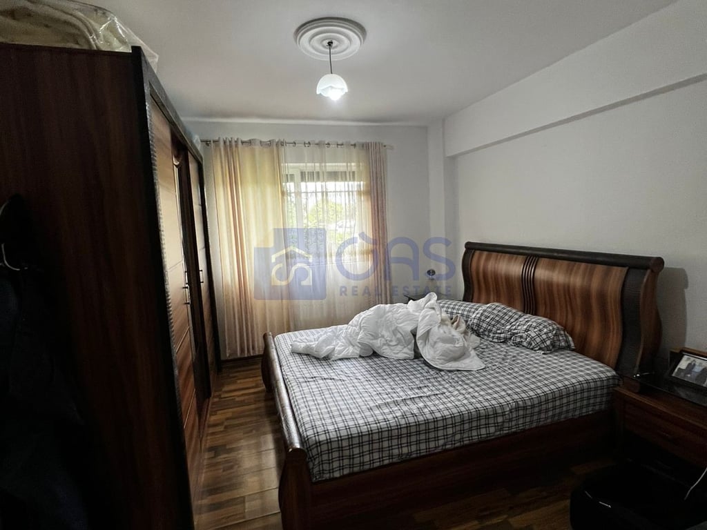 Vendesi appartamento 2+1+Cantina presso il complesso Malaysian.