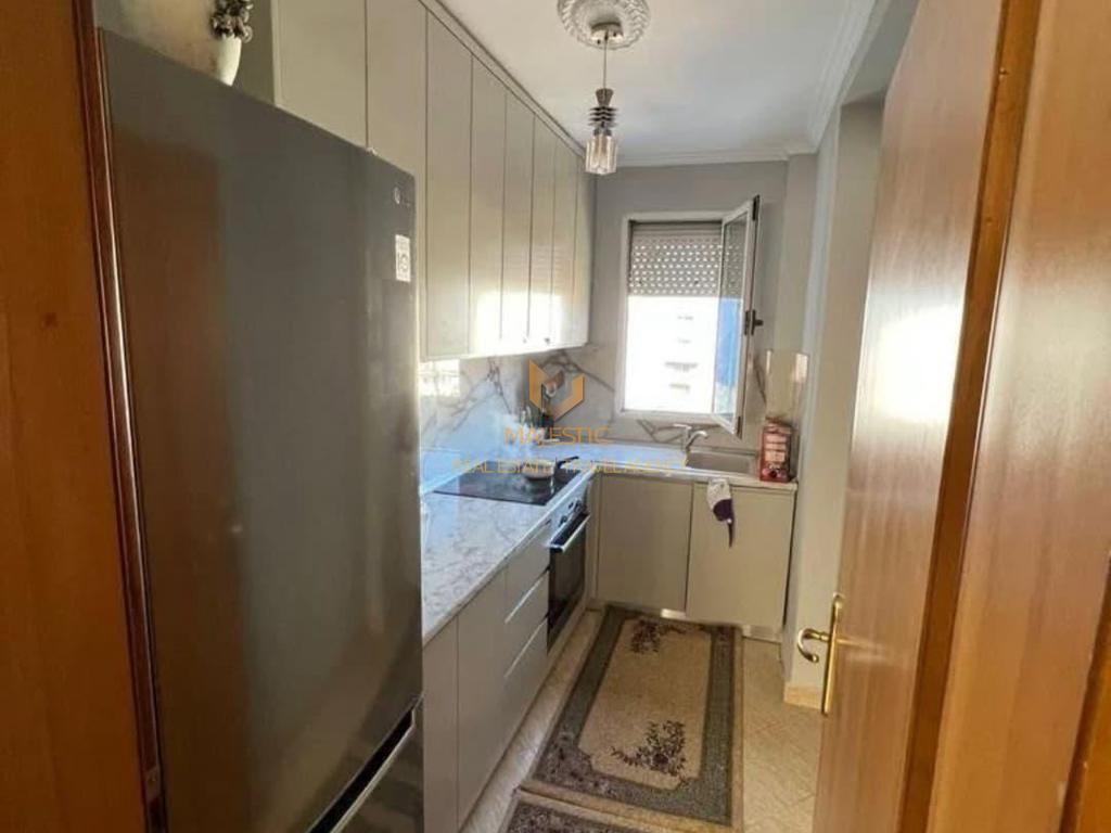 A 2+1 apartment is available for rent at Strauss Square, Xhamllik.