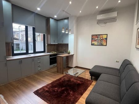 Appartamento 1+1 in affitto - dietro il palazzo di 9 piani. TR