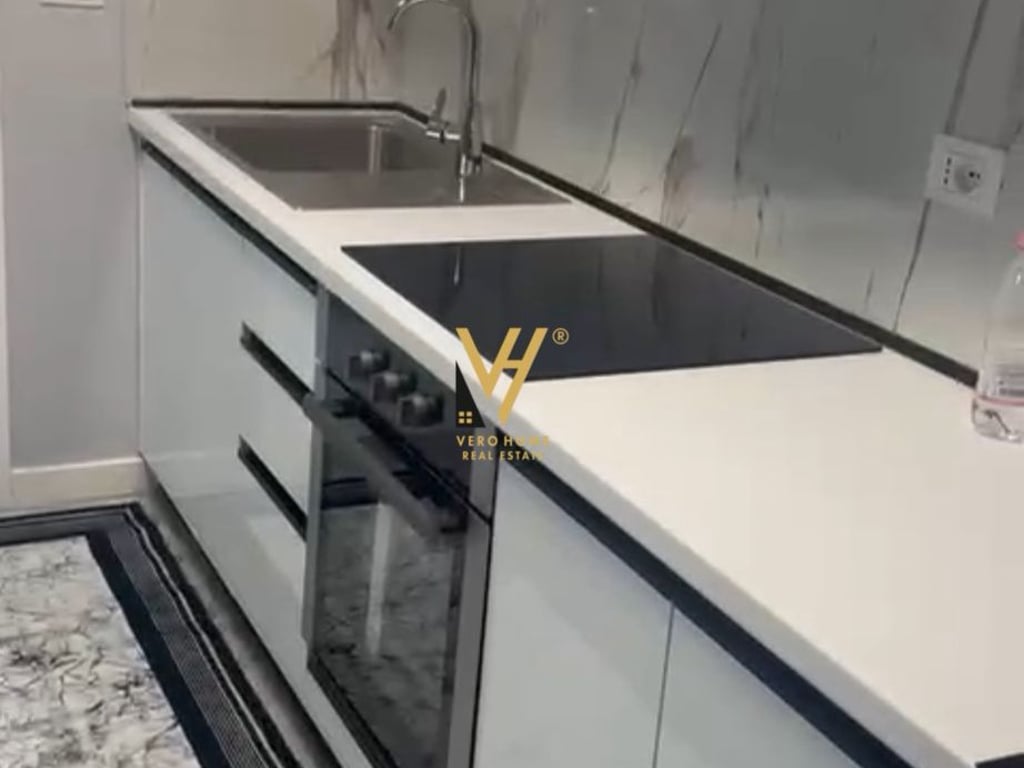 AFFITTASI APPARTAMENTO 1+1+BLK IN VIA 5 MAJI A 500 EURO