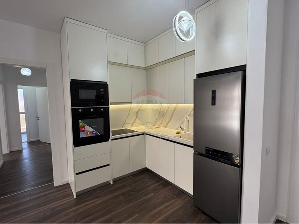 Apartament 2+1+2 per qira