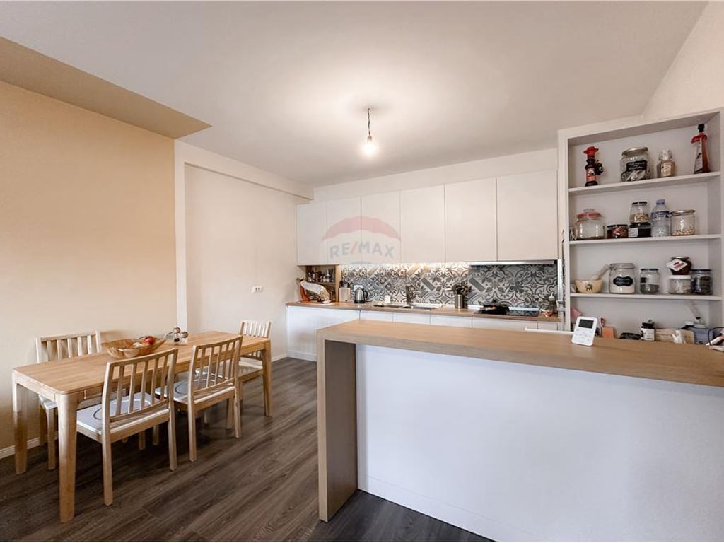 APARTAMENT 2+1 PER SHITJE PERBALL EUROPIANIT