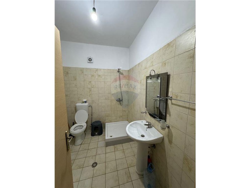 Apartament 2+1 me qira ne Astir !