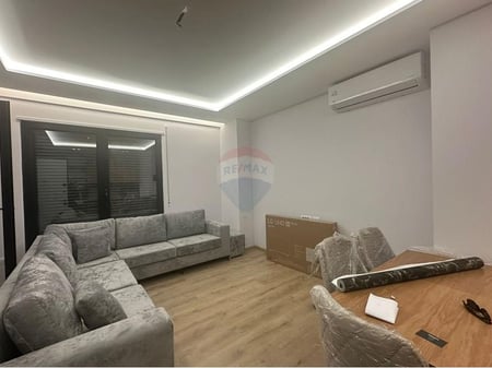 APPARTAMENTO 2+1+2 & POSTO AUTO, COMPLESSO SIMA-CO