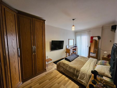 SHITET APARTAMENT 1+1 TE PALLATET CABEJ, PASTICERI LIKA