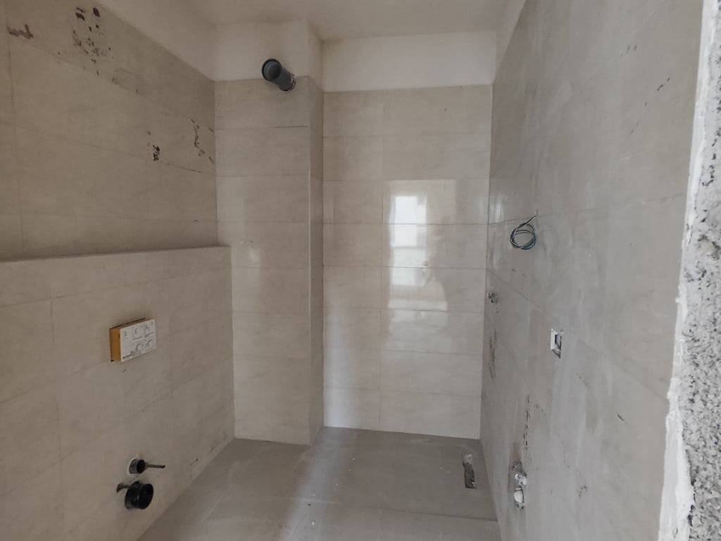 Apartament 2+1+2 per shitje, tek kompleksi Aura ne rrugen Dritan Hoxha