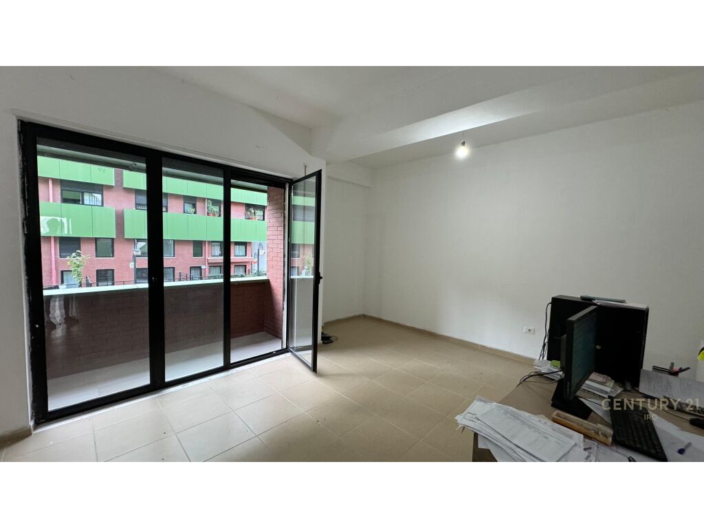 APARTAMENT 3+1+2 TE ZGJATIMI I KODRA E DIELLIT 1!