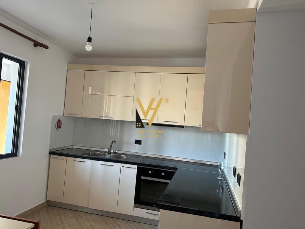 SHITET APARTAMENT 2 +1+BLK NE VORE 80.000 EURO