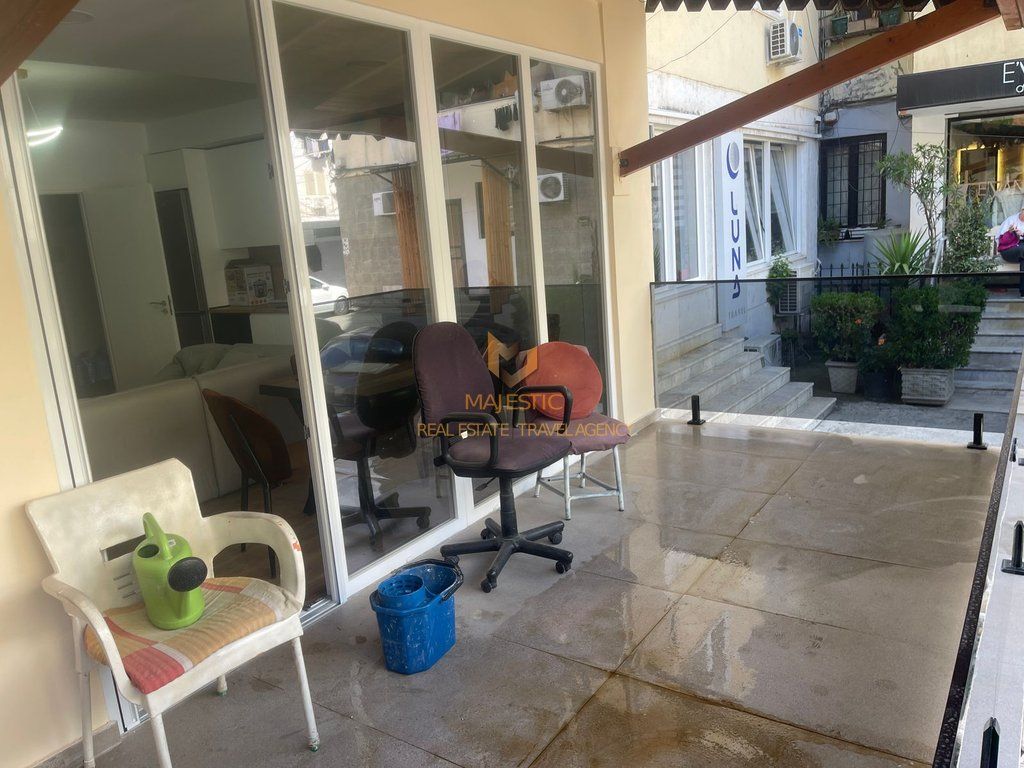 si affitta appartamento 2+1 presso Zogu Zi