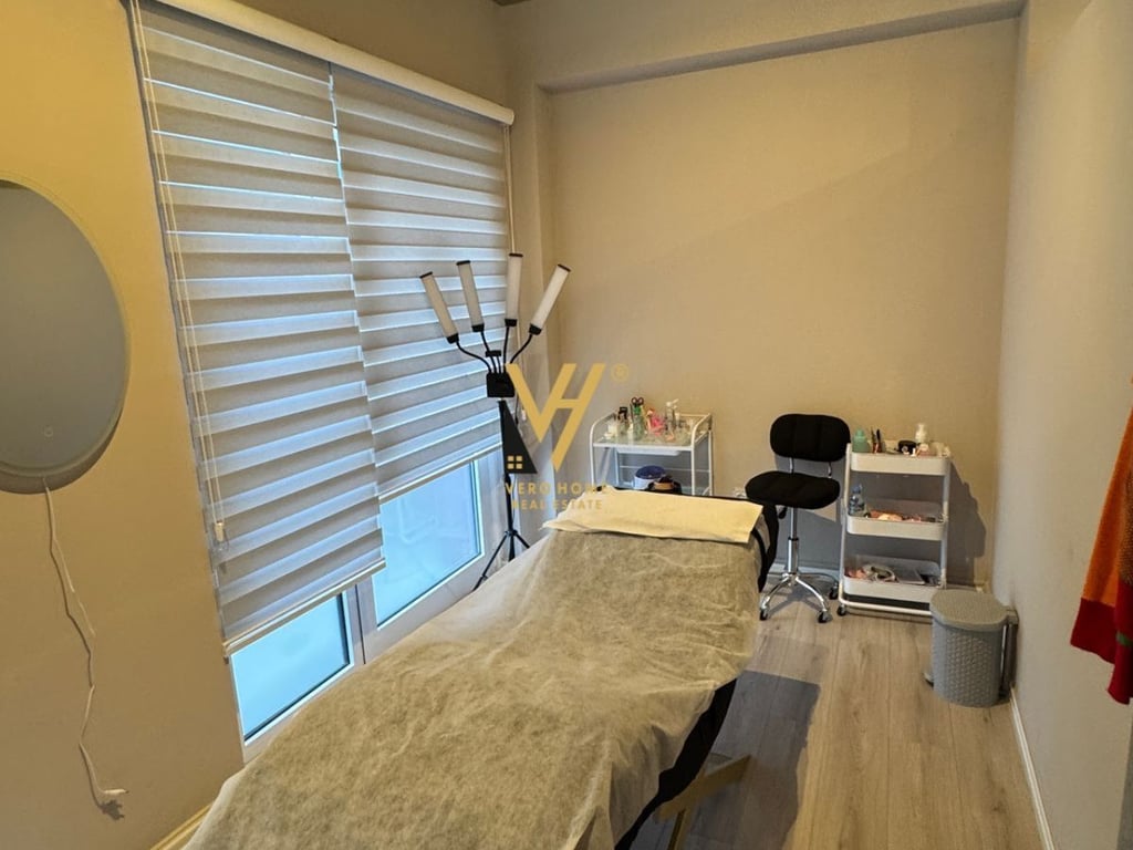 Aesthetic business for sale on December 21 for 12,000 euros.