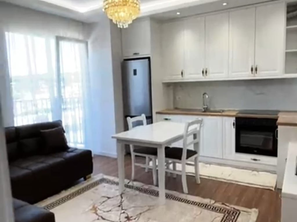 Apartament 2+1+Post Parkimi te Rrethrrotullimi i Saukut 550