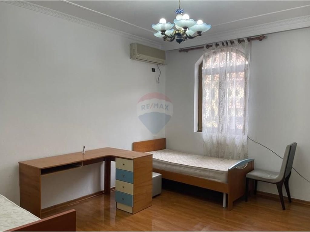 Apartment for Rent at Ali Demi