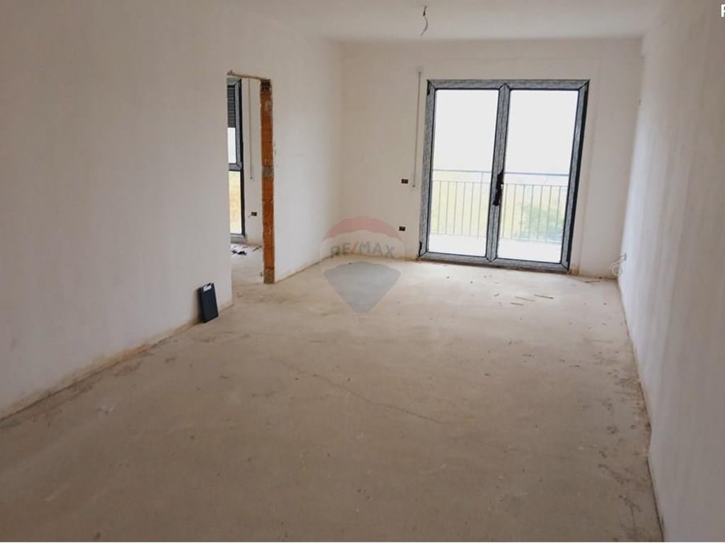 Apartament 3+1+2 tek Kodra e Diellit
