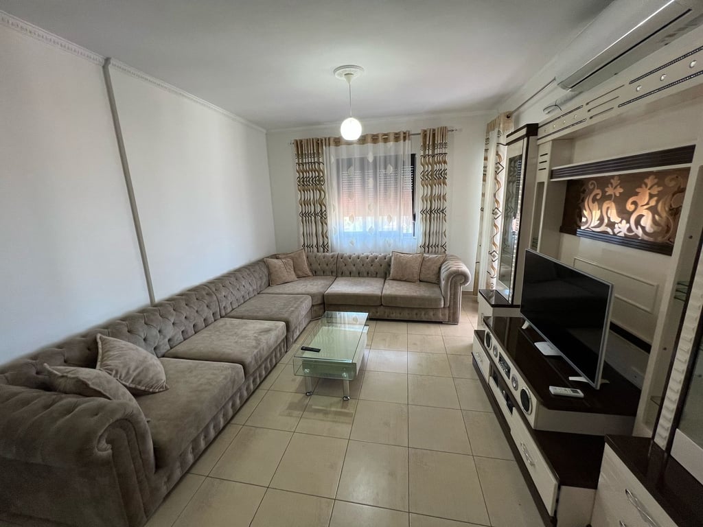 Apartament me qera 1+1 Tek Selvia (ID B2101083) Tirane.