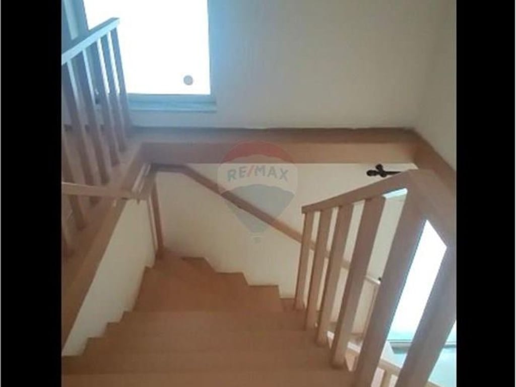 Dupleks për Qira Tek Liqeni i Thate!!!