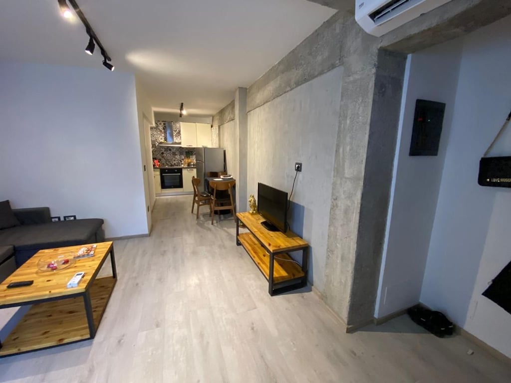 A Super 1+1 is available for rent near the Train Station.