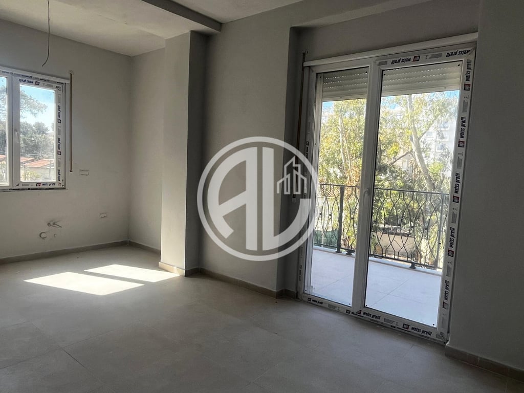 💠 Shitet apartament 2+1 ne Golem, 100m nga deti.