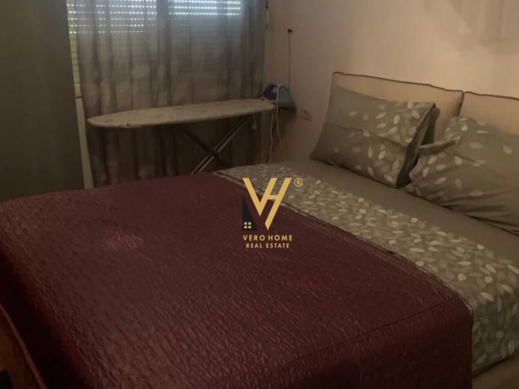 JEPET APARTAMENT 1+1+BLK ME QERA TEK ASTIRI 450 EURO