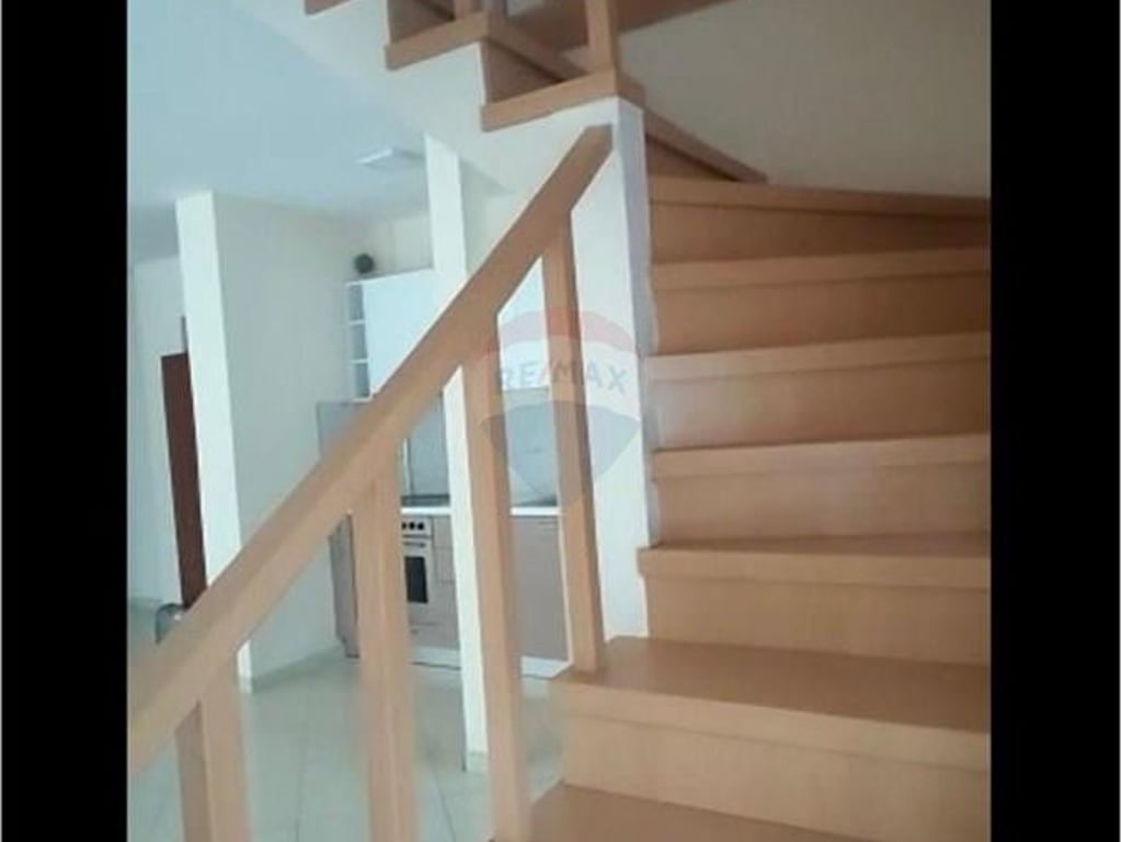 Dupleks për Qira Tek Liqeni i Thate!!!