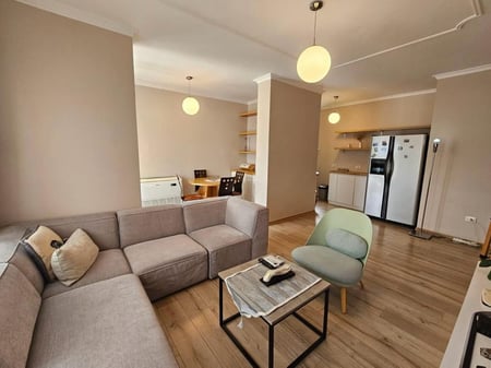Appartamento 2+1 in affitto in via Kosovareve