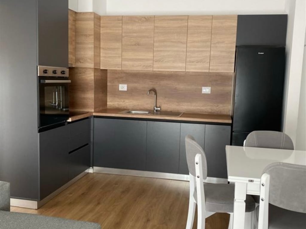 Jepet Me Qera Apartanent 2+1