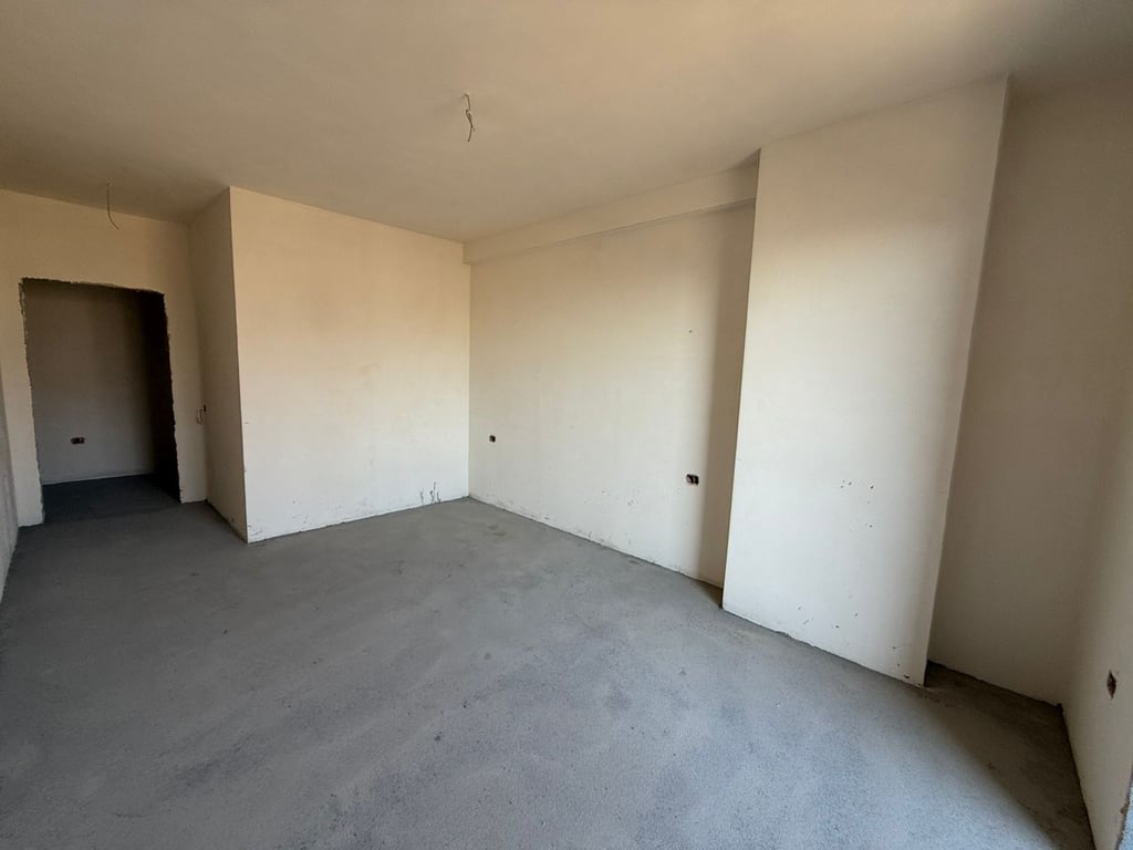 Faea Paskuqan, apartament 1+1 në shitje,Cmimi i shitjes 1200 euro/m2