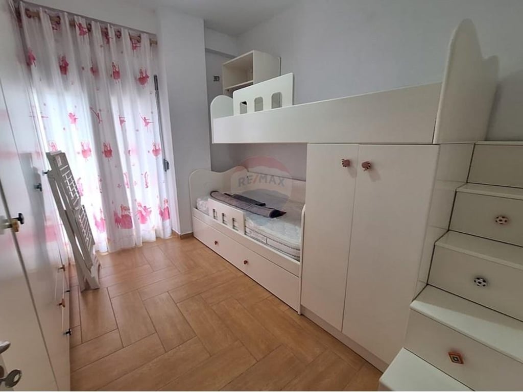 APARTAMENT 2+1 PER QIRA JORDAN MISJA  600 €