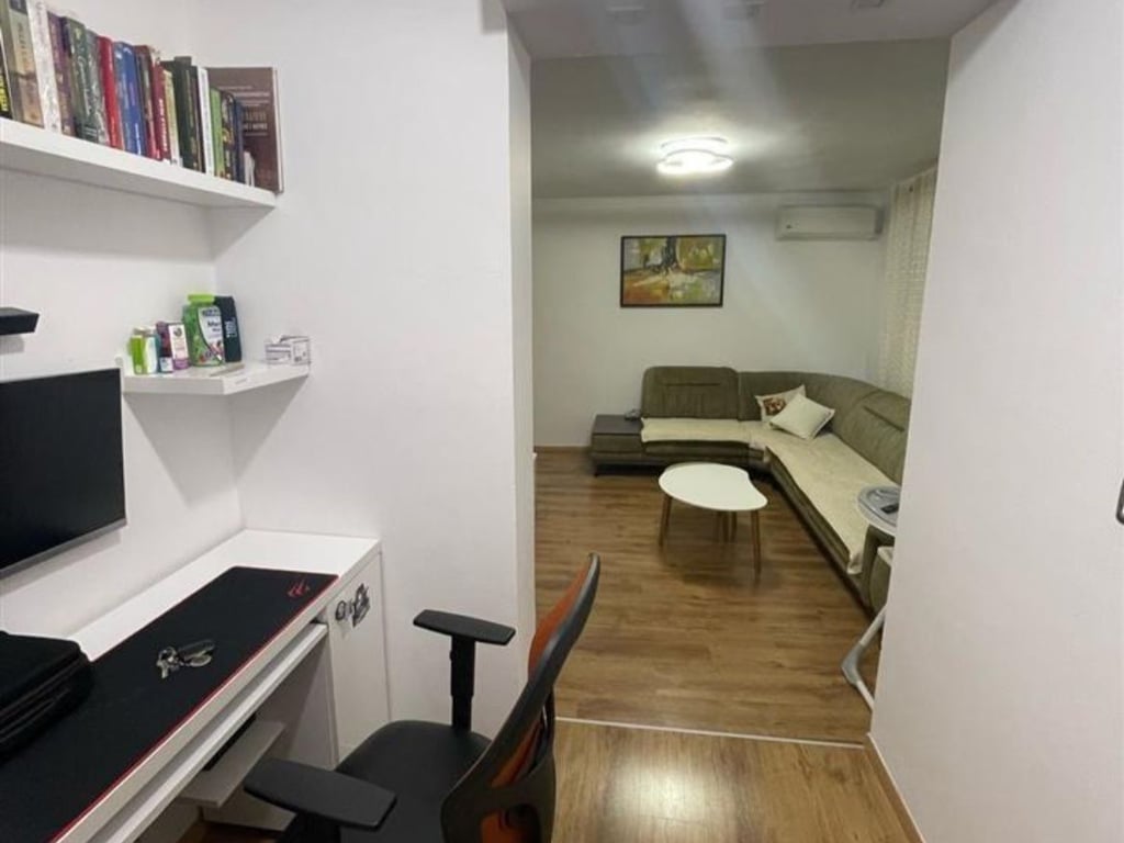 Appartamento in Affitto 2+1+2 a Mine Peza (ID B221300) Tirana