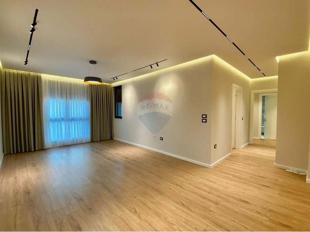 2+1+2 apartment near the Zoo Garden