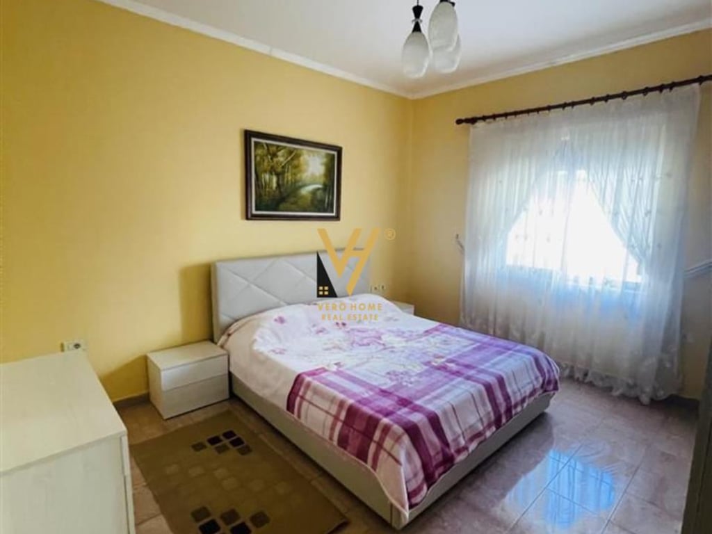 2+1 Apartment with Balcony for Rent on Ferit Xhajko Street 550 EURO