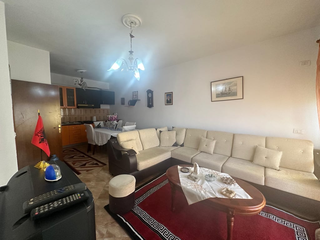 2+1 Apartment for Rent in Illyria Beach