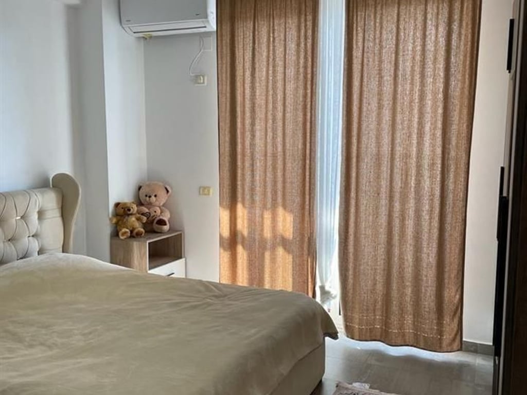 Apartment 1+1 for sale in Astir at the Fratari complex with a regular property certificate.