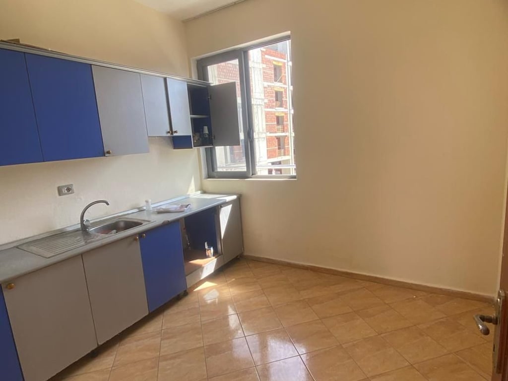 A 2+1 apartment is for rent in Babrru for 30,000 lek.