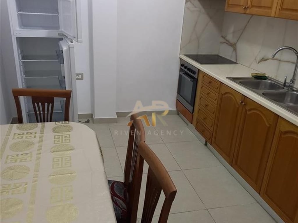 Affittasi appartamento 2+1 Ali Dem
