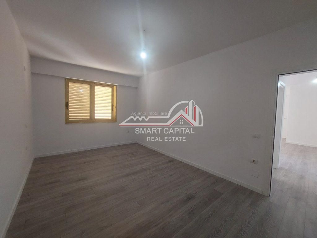 APARTAMENT NE SHITJE LUNGOMARE