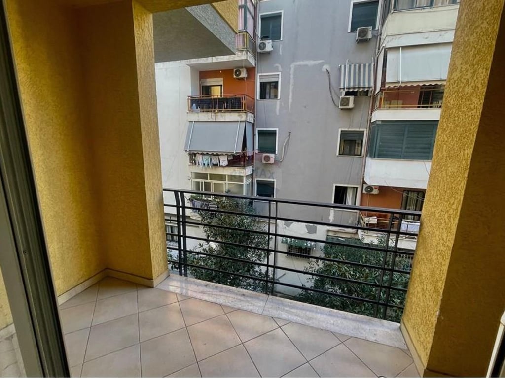 Appartamento 2+1 in affitto in Via Bill Clinton
