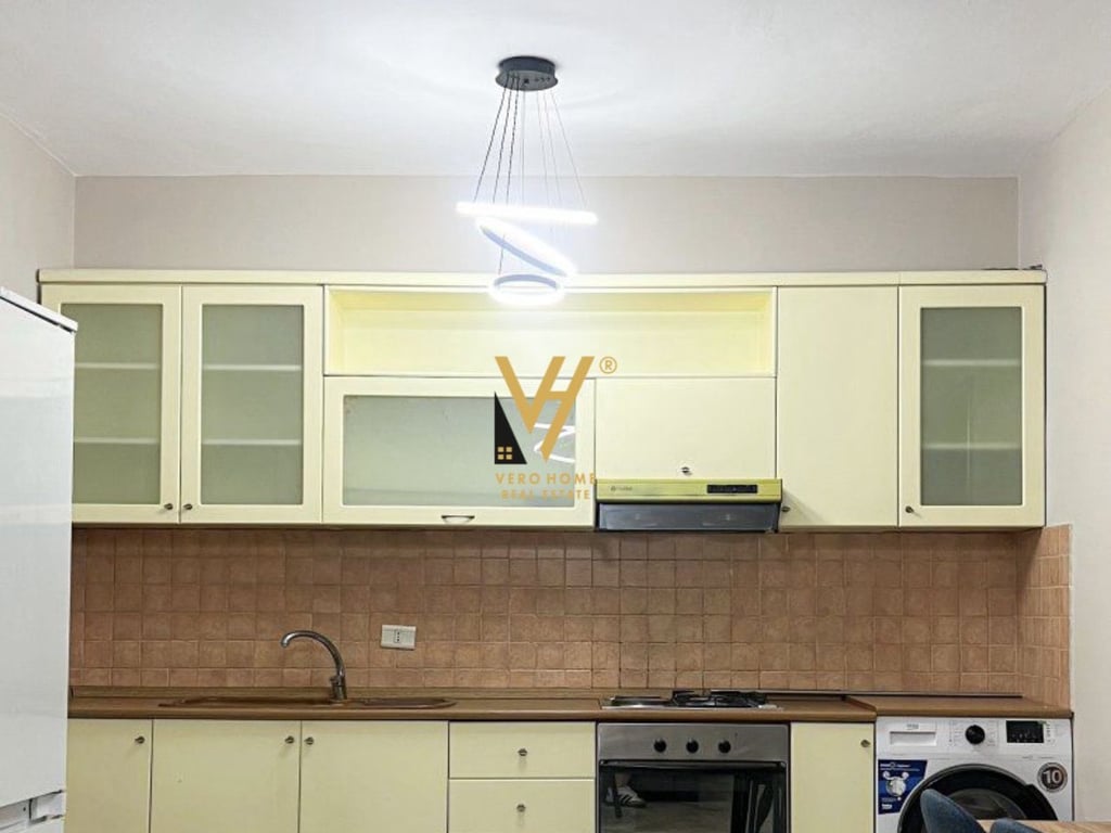 1+1 APARTMENT FOR RENT IN 9 STORIES FOR 650 EURO