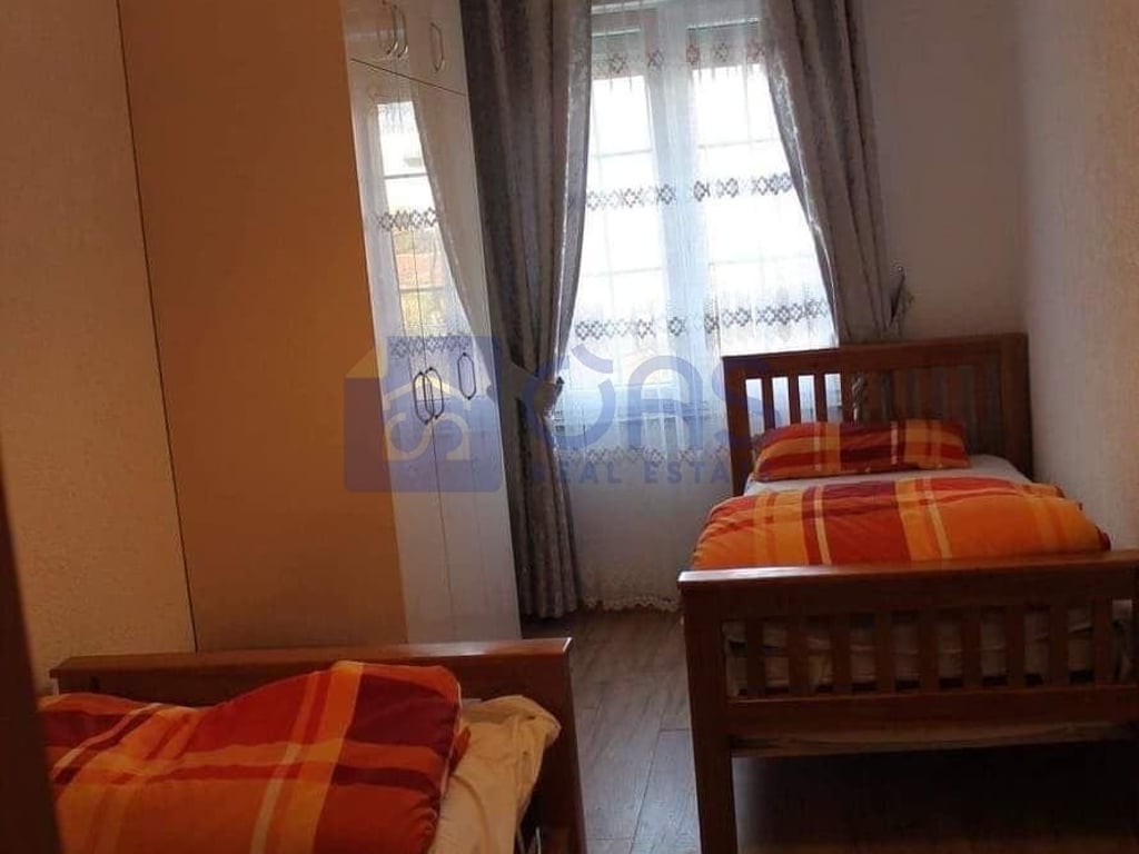 For rent apartment 2+1+2 balconies near 5 Maji.