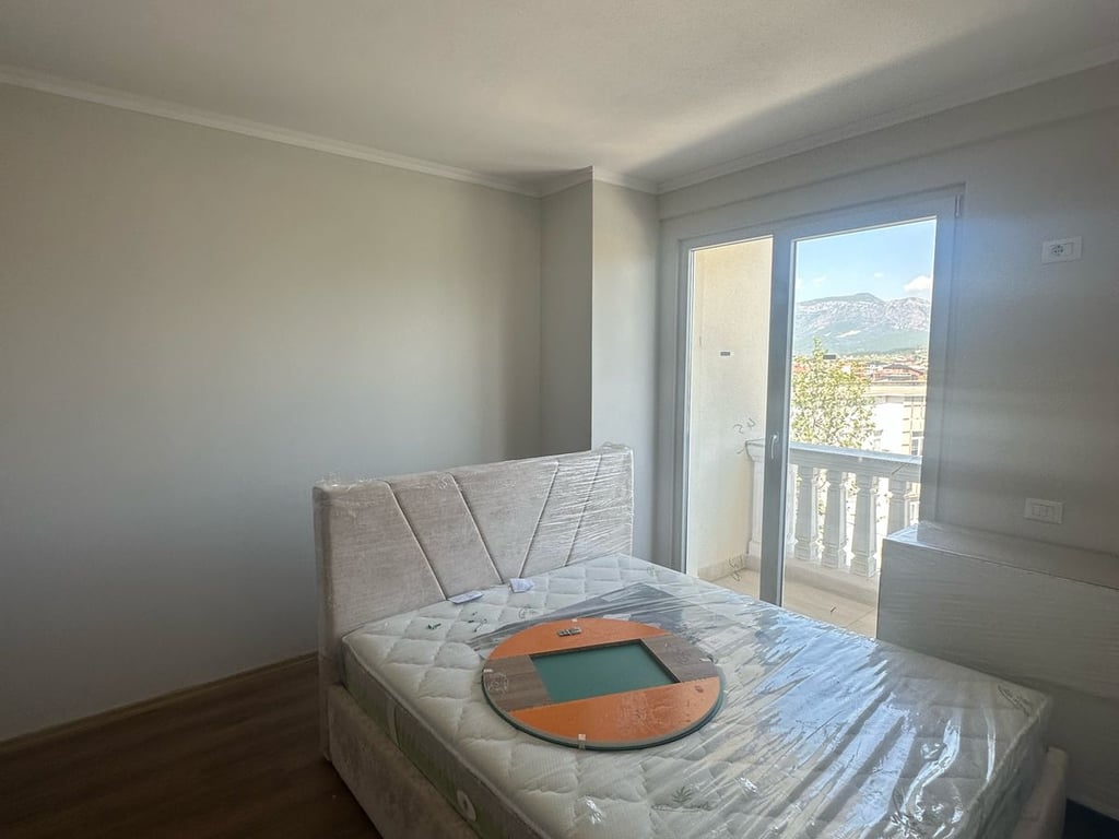 APARTAMENT ME QERA 2+1