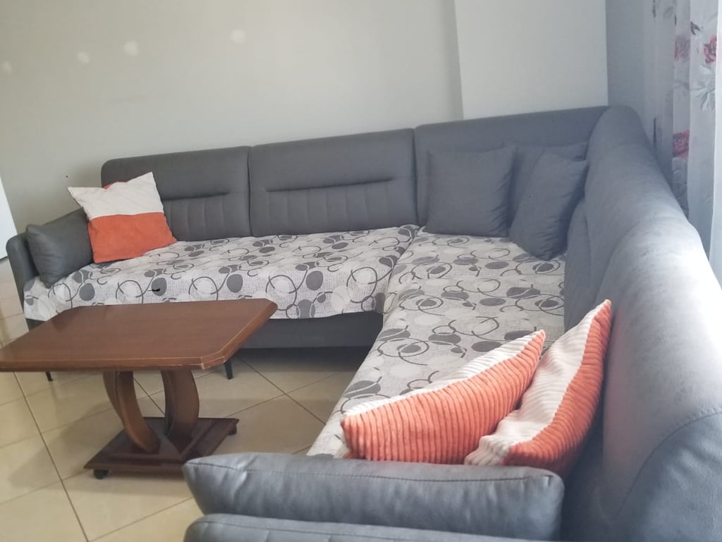 🏢 Jepet me Qira Apartament 1+1 – Astir, Tiranë