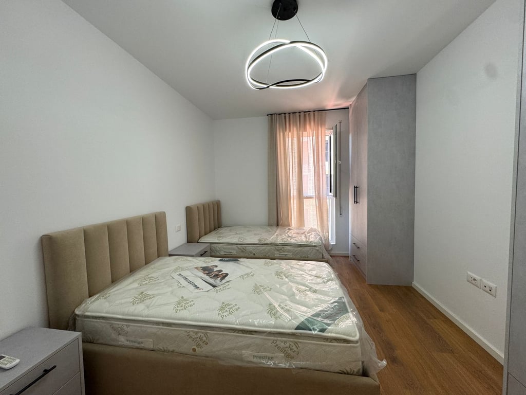 Vendesi appartamento 2+1+2 Don Bosko, arredato.