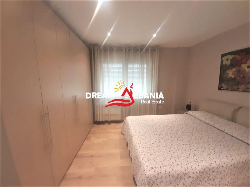 Appartamento 2+1+2 in affitto in Via Bogdaneve a Tirana (ID 42211195)