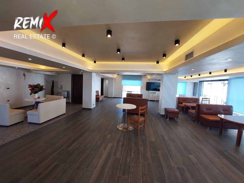 JEPET ME QERA AMBJENT BIZNESI PER LOKAL PRANE STADIUMIT DURRES