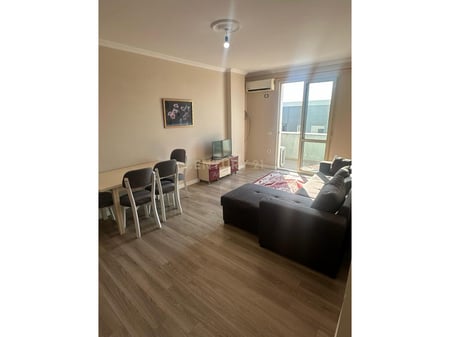 AFFITTASI APPARTAMENTO 1+1 CON VISTA MARE, IN SPIAGGIA-RROTA E KUQE!