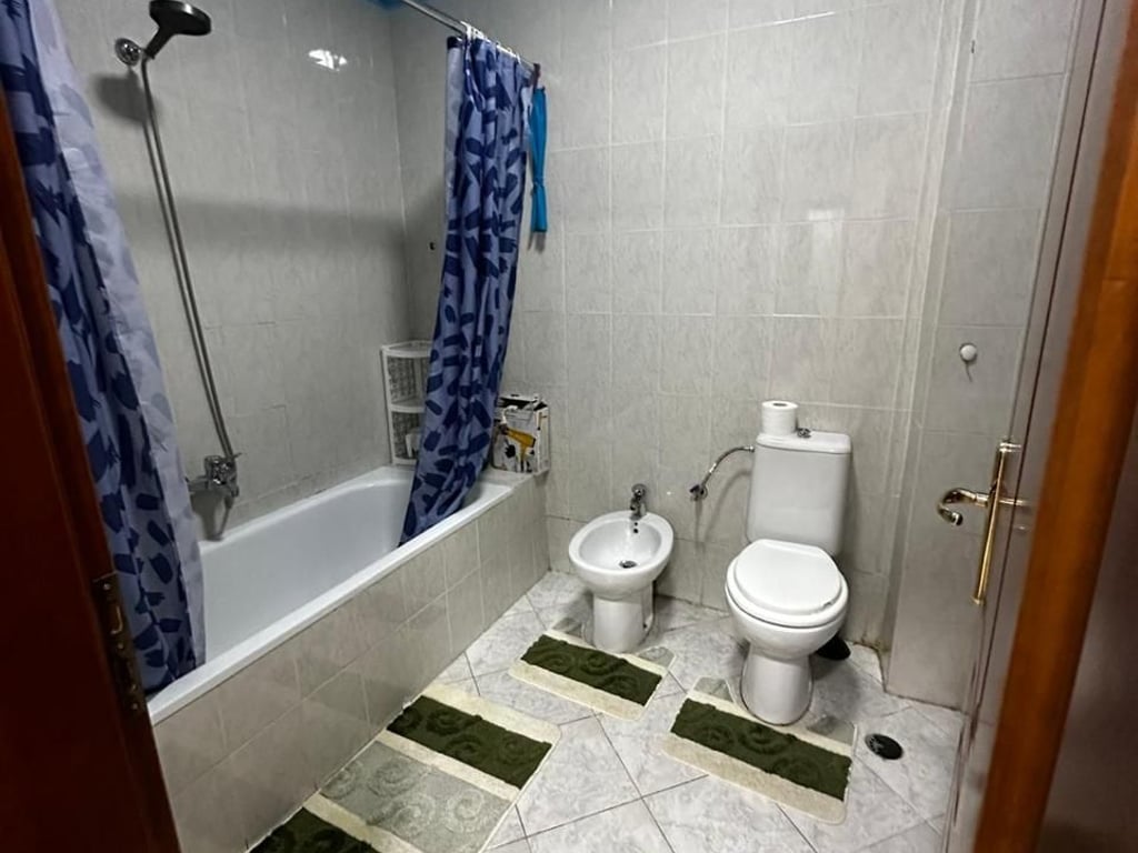 A 2+1 apartment is for rent in Brryli for 450 euros.