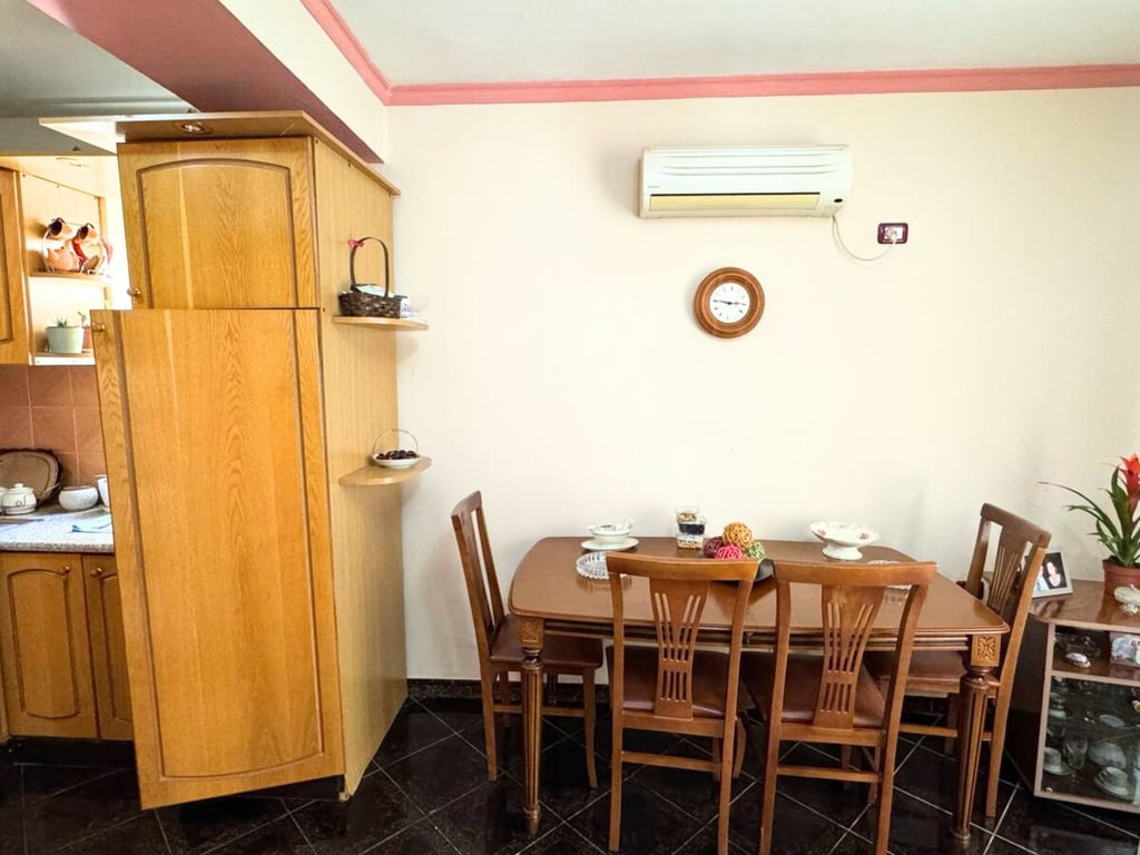 🔥Vendesi appartamento 3+1, lungomare "Indrit Cara", Kavajë 🔥