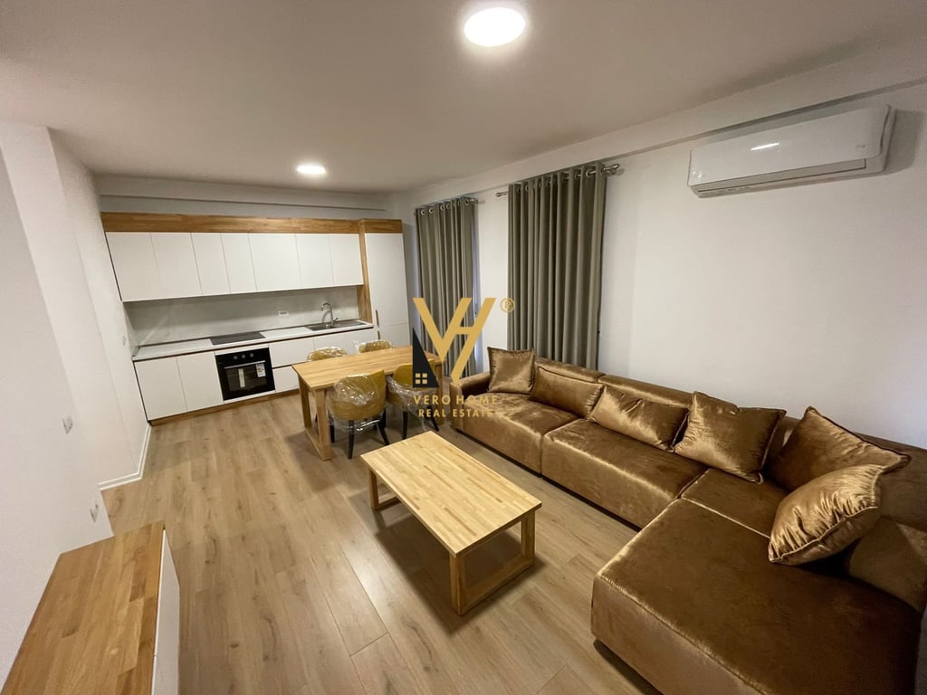 SHITET APARTAMENT 3+1+BLK NE PORCELAN 332.000 EURO