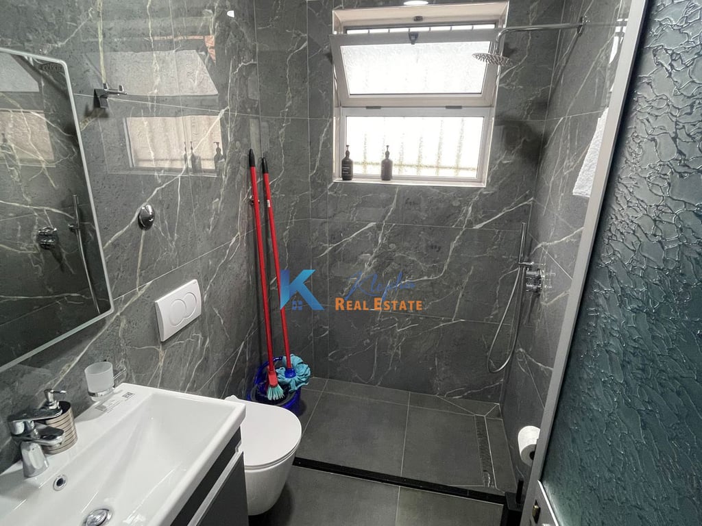 2+1 per qira qira ne Laprake, afer Spitalit Ushtarak